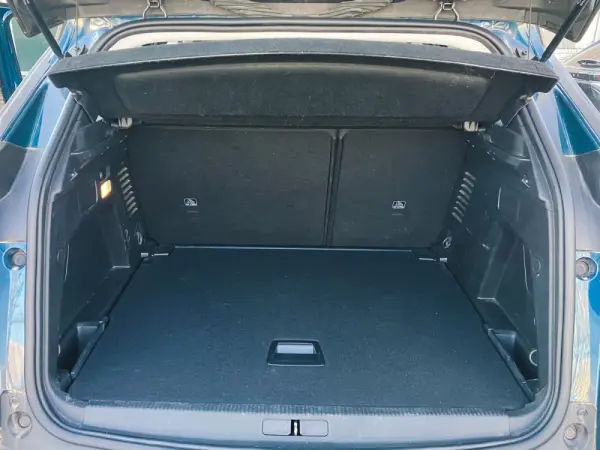 Peugeot 3008 PureTech 130 Stop & Start GPF EAT8 Active Pack 8