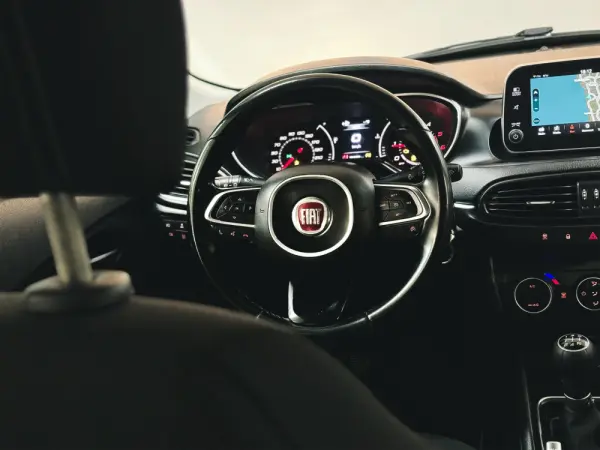 Fiat Tipo 1.3 MultiJet 9