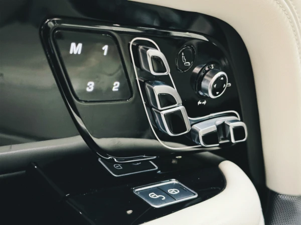 Land Rover Range Rover 2.0 Si4 PHEV Autobiography 26