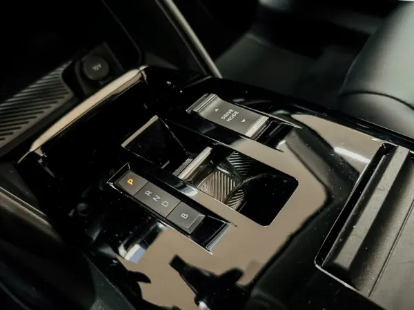 Citroën e-C4 50 kWh Shine 16