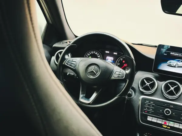 Mercedes-Benz A 160 d 11