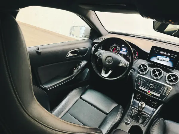 Mercedes-Benz A 160 d 10