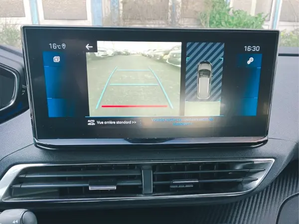 Peugeot 3008 PureTech 130 Stop & Start GPF EAT8 Active Pack 10