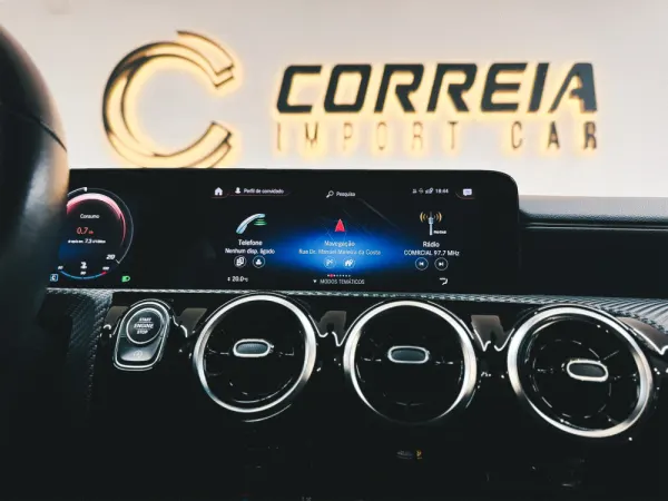 Mercedes-Benz CLA 180 15