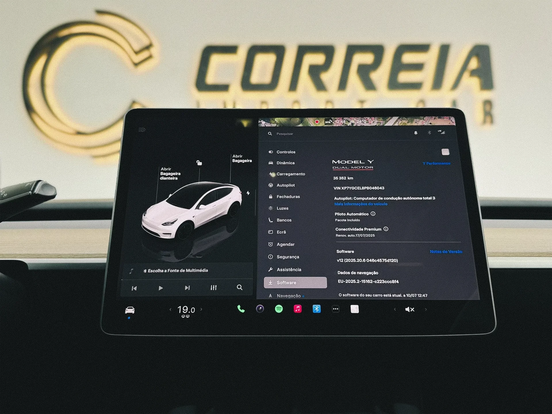 Tesla Model Y Performance 12