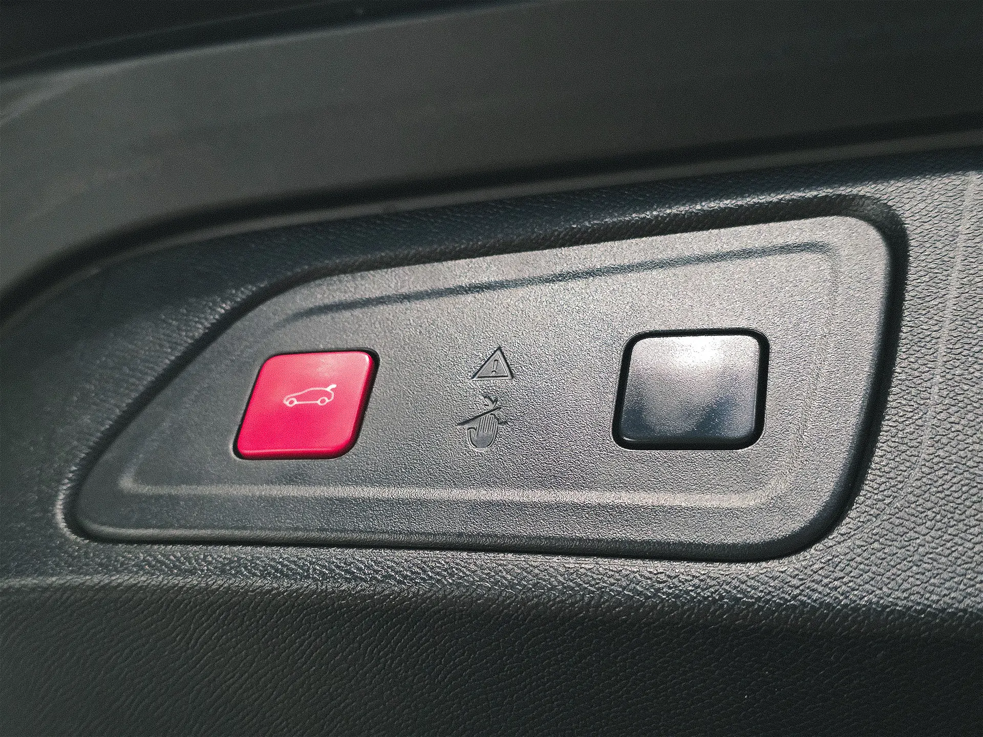 Citroën C5 Aircross 1.5 BlueHDi Shine J19 EAT8 23