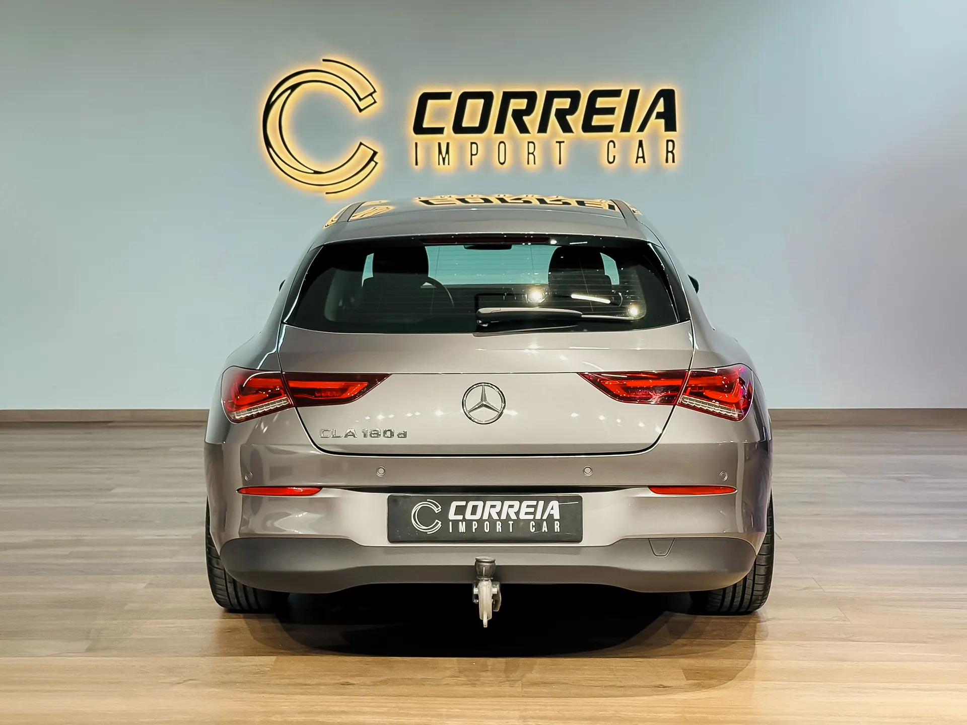 Mercedes-Benz CLA 180 4