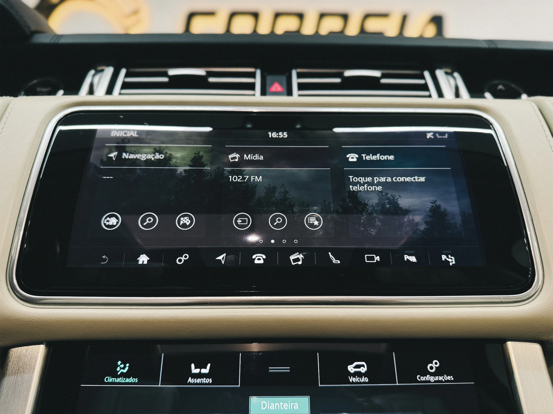 Land Rover Range Rover 2.0 Si4 PHEV Autobiography 18