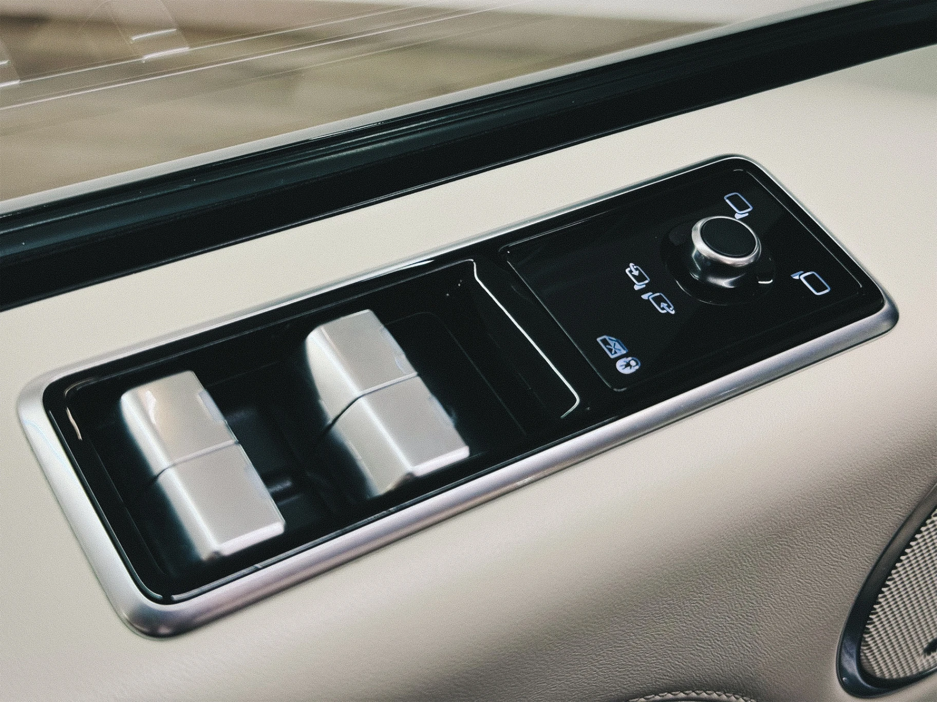 Land Rover Range Rover 2.0 Si4 PHEV Autobiography 27