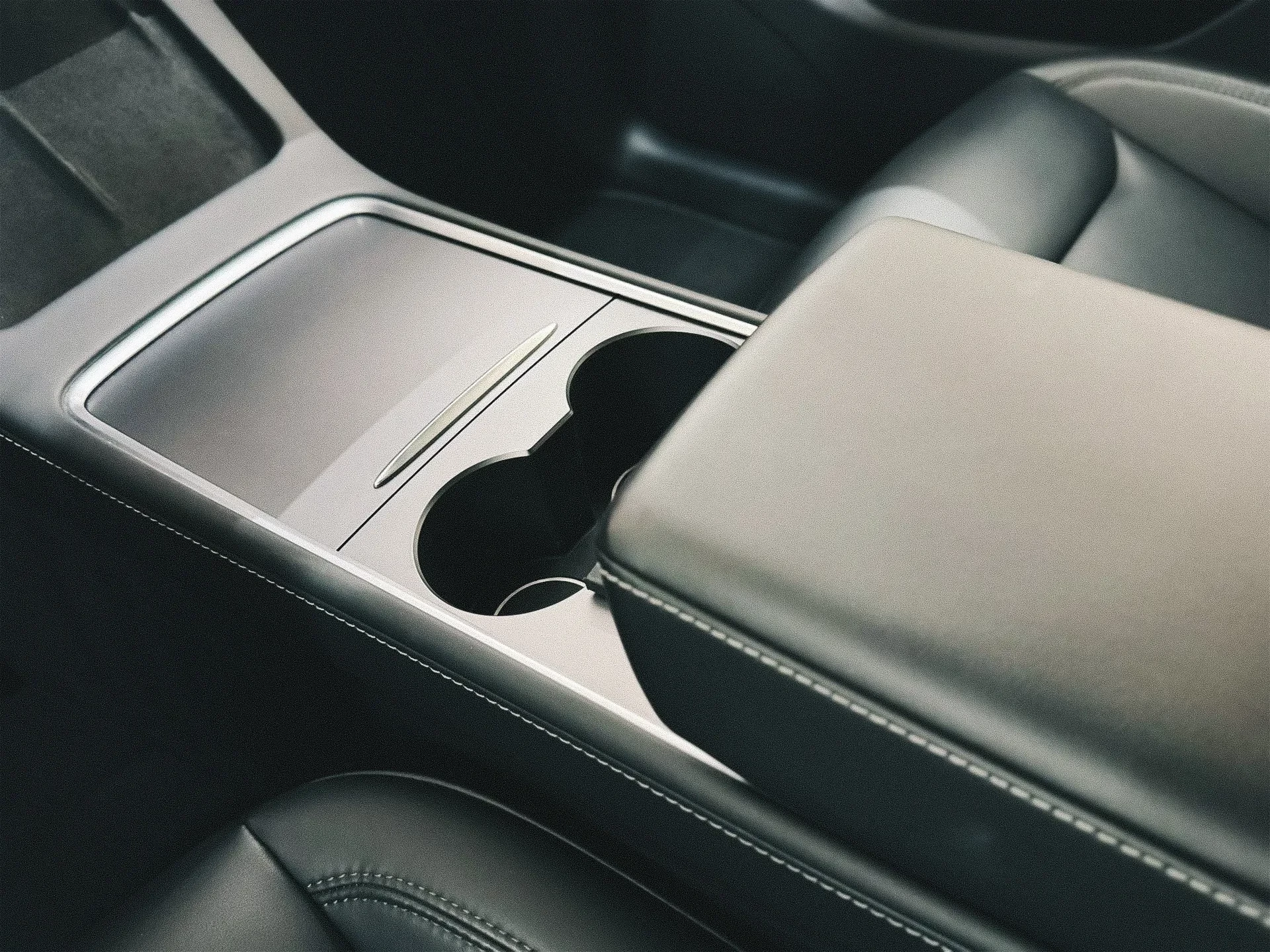 Tesla Model Y Performance 14