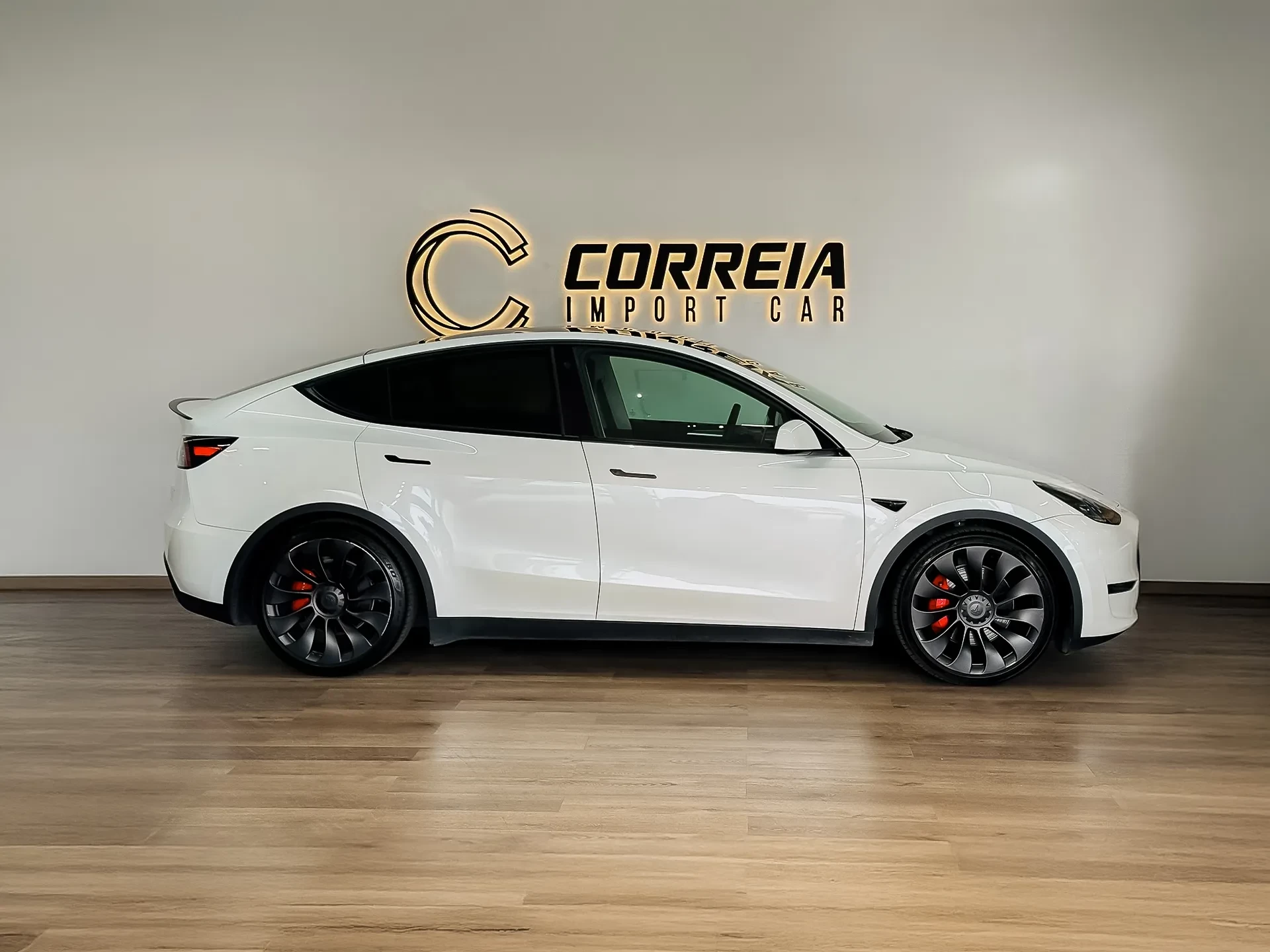 Tesla Model Y Performance 3