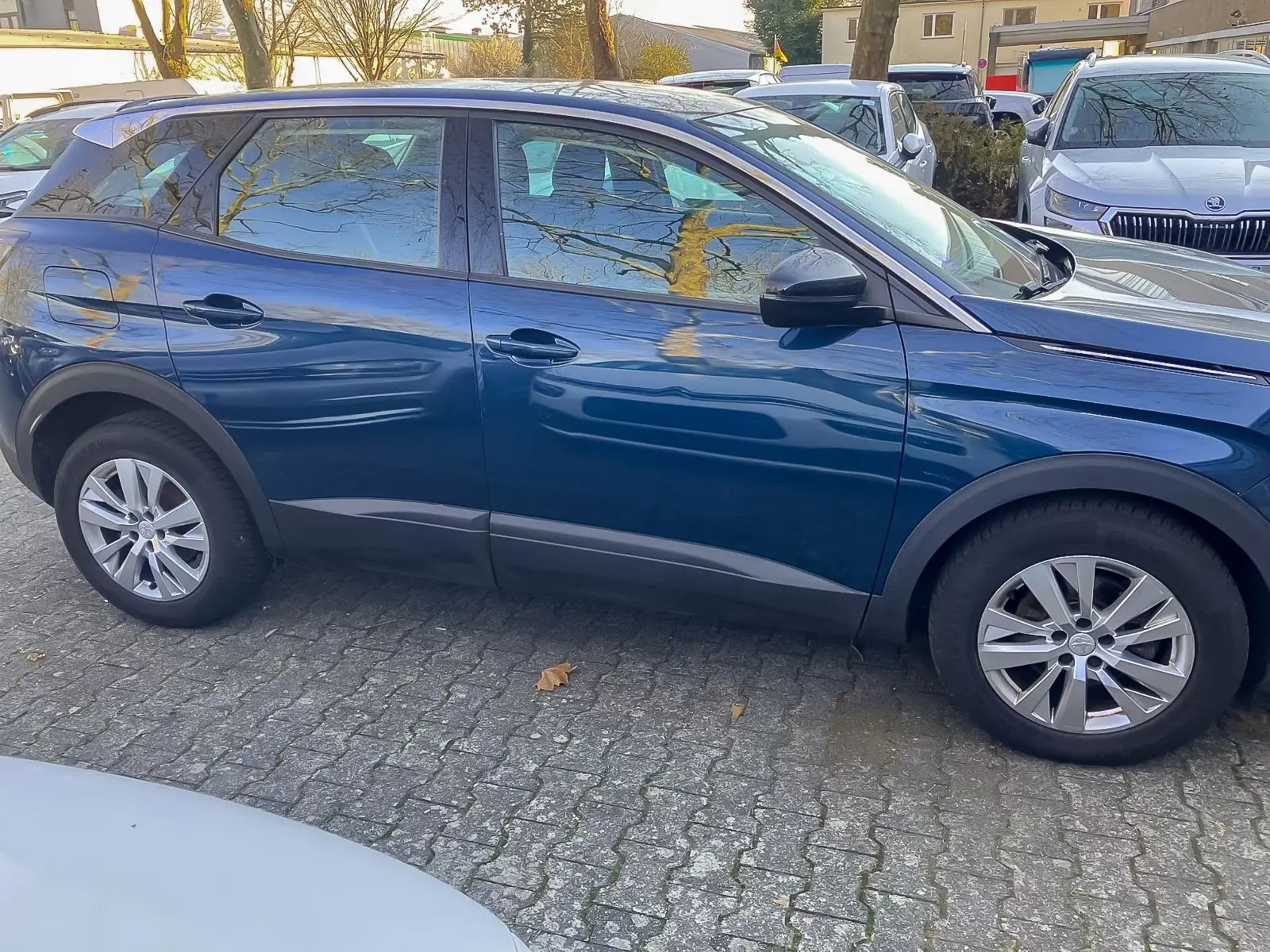 Peugeot 3008 PureTech 130 Stop & Start GPF EAT8 Active Pack 2