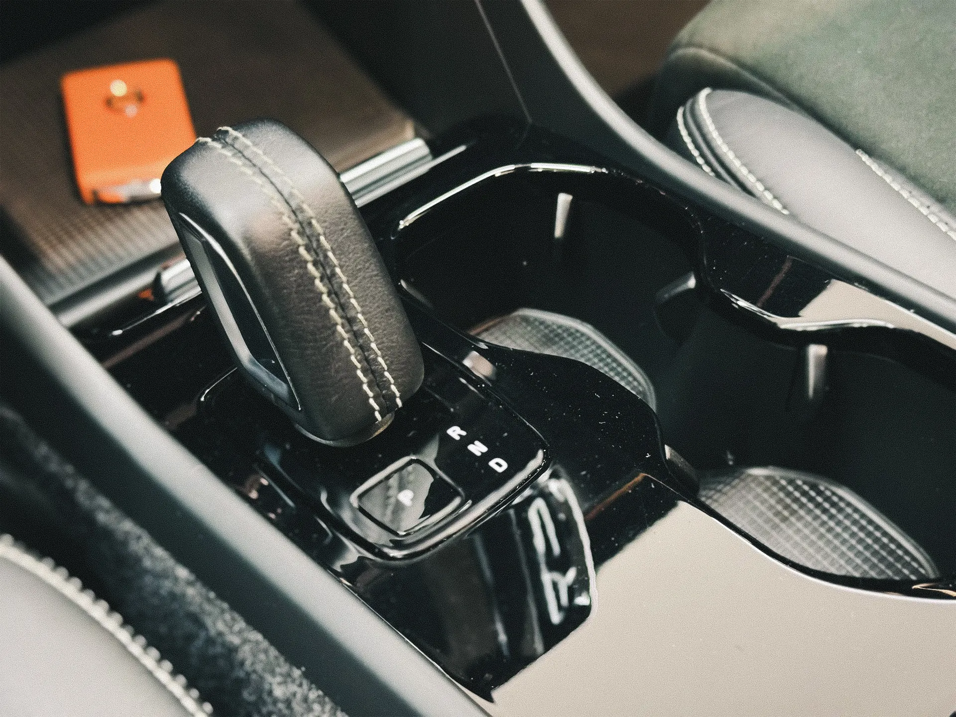Volvo XC 40 Recharge Twin Ultimate 23
