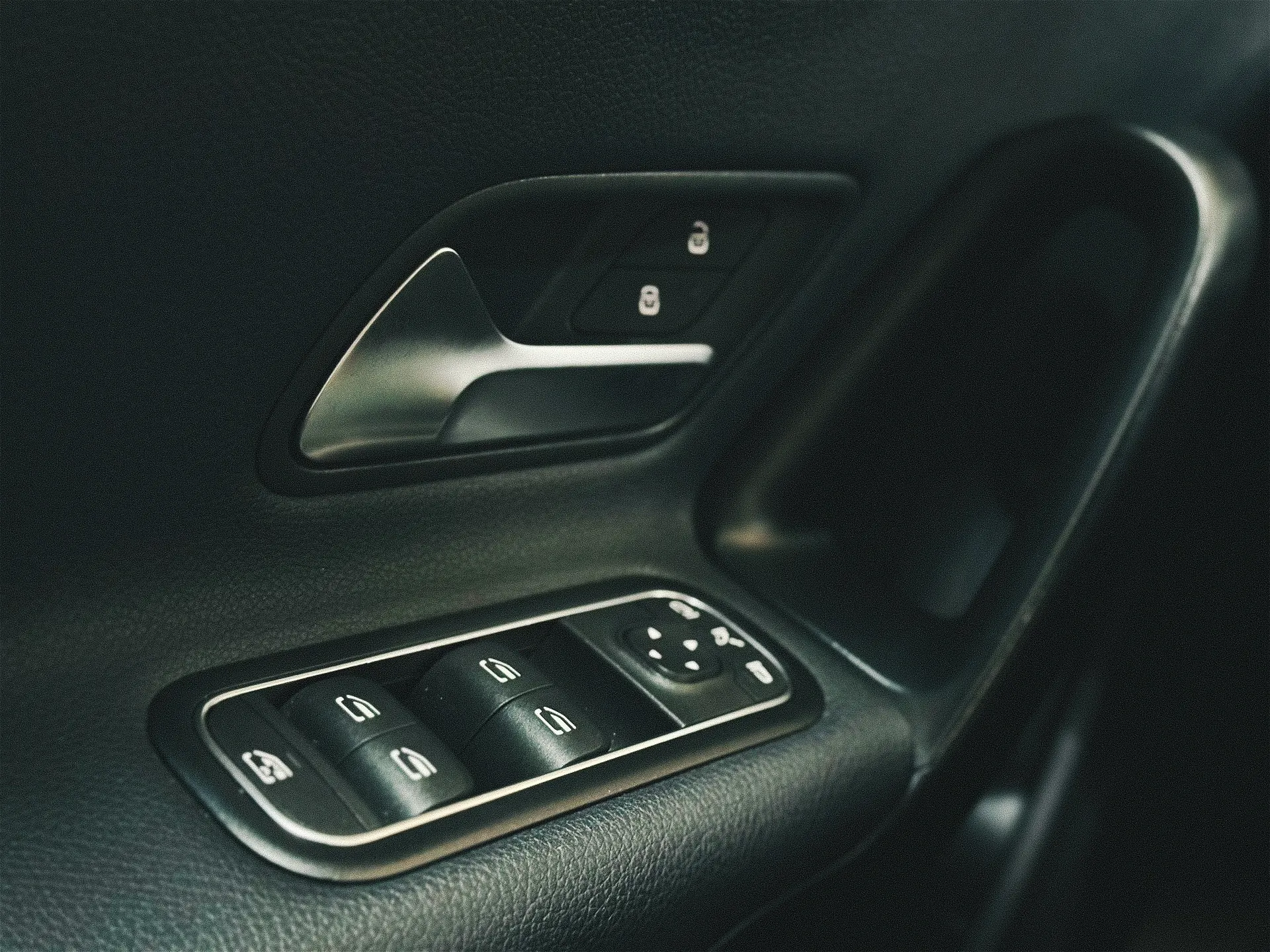 Mercedes-Benz CLA 180 21