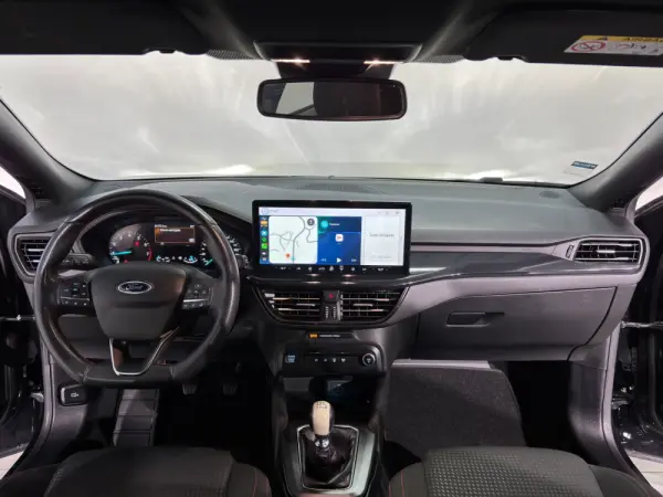 Ford Focus 1.0 EcoBoost MHEV ST-Line 2