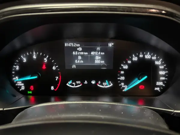 Ford Focus 1.0 EcoBoost MHEV ST-Line 23