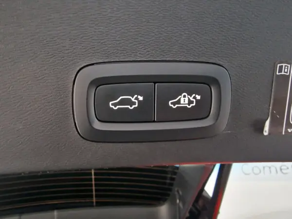 Volvo XC 40 1.5 T5 PHEV Inscription Expression 11