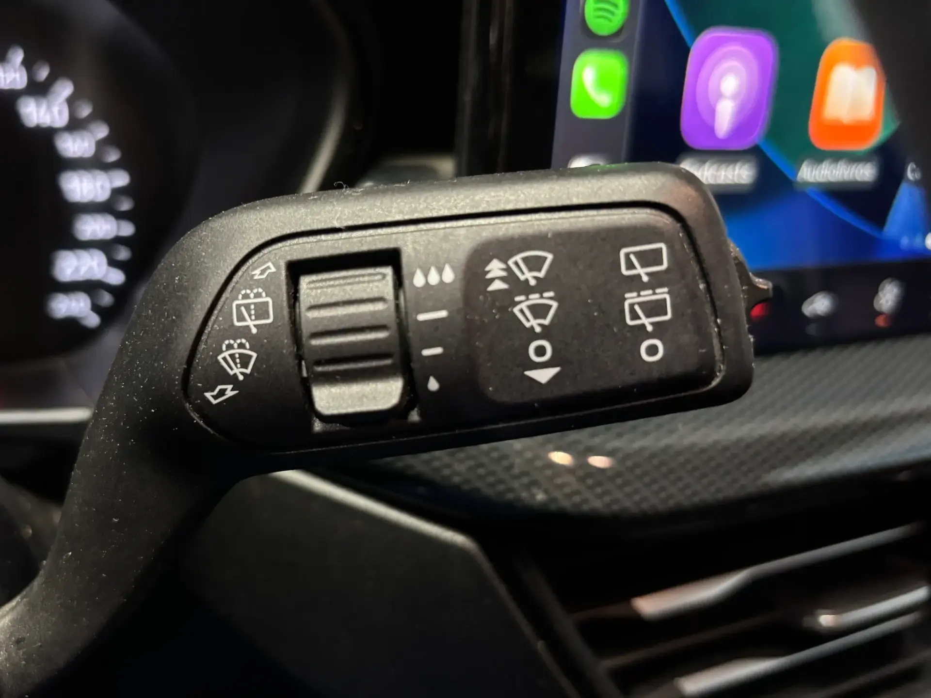 Ford Focus 1.0 EcoBoost MHEV ST-Line 22