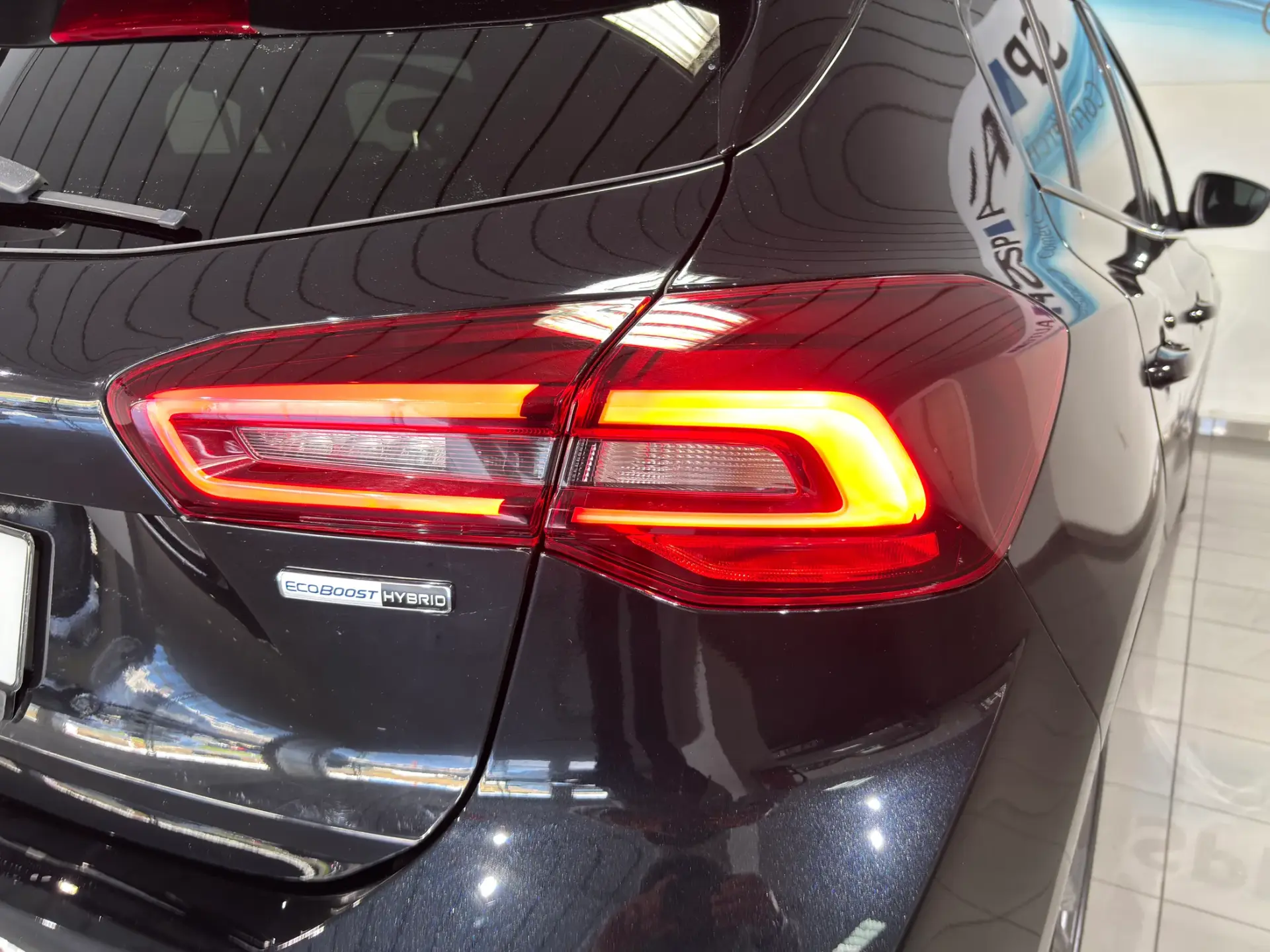 Ford Focus 1.0 EcoBoost MHEV ST-Line 27