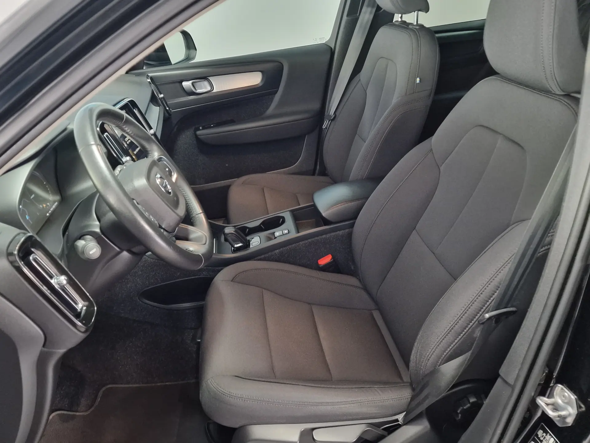 Volvo XC 40 1.5 T5 PHEV Inscription Expression 16