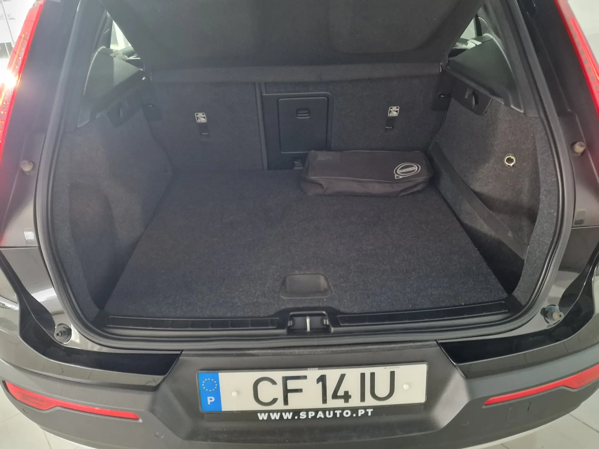 Volvo XC 40 1.5 T5 PHEV Inscription Expression 12