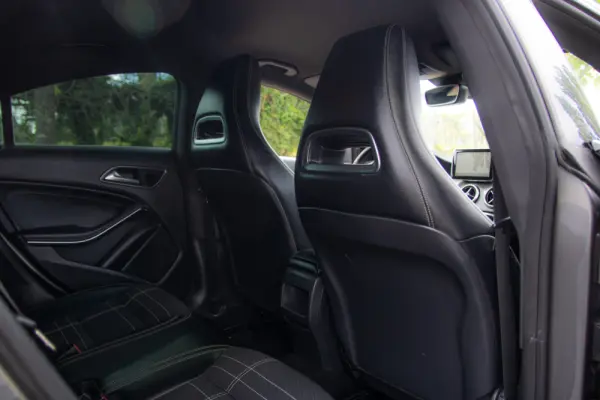 Mercedes-Benz CLA 220 CDI Urban Aut. 59