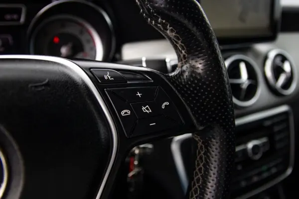 Mercedes-Benz CLA 220 CDI Urban Aut. 8