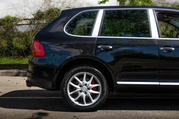 Porsche Cayenne Turbo 32