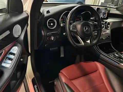 Mercedes-Benz GLC 250 d Coupé 4-Matic 11