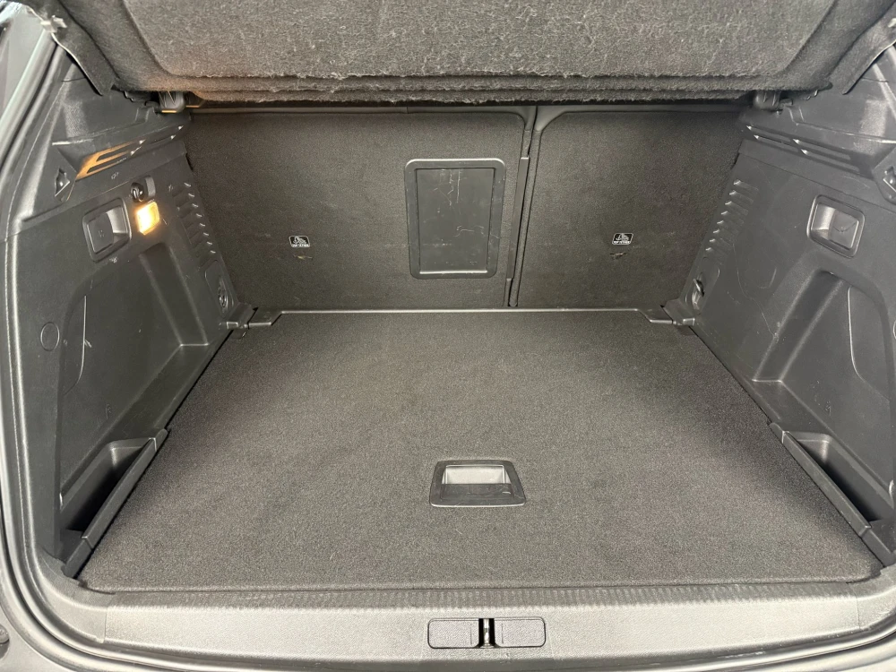 Peugeot 3008 Allure pack EAT8 130 cv 18