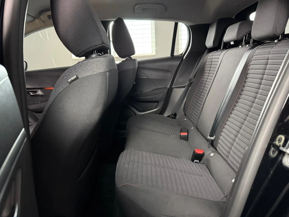 Peugeot 208 Active Pack 16