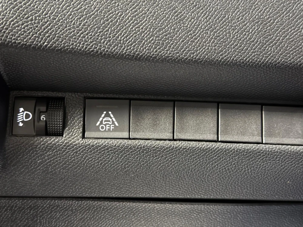 Peugeot 208 Active Pack 13