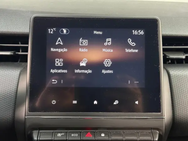 Renault Clio Outro 9