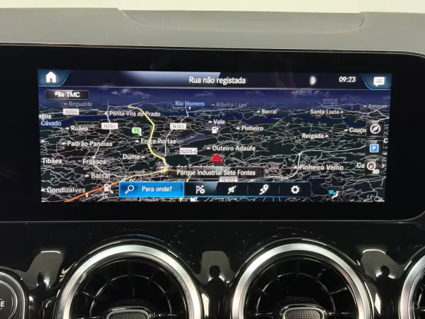 Mercedes-Benz GLA 250 e 8G-DCT AMG Line 11