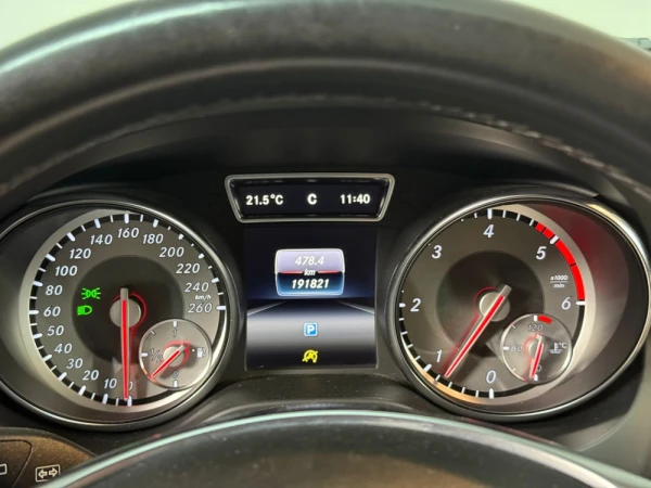 Mercedes-Benz CLA 200 d Shooting Brake AMG Line 5