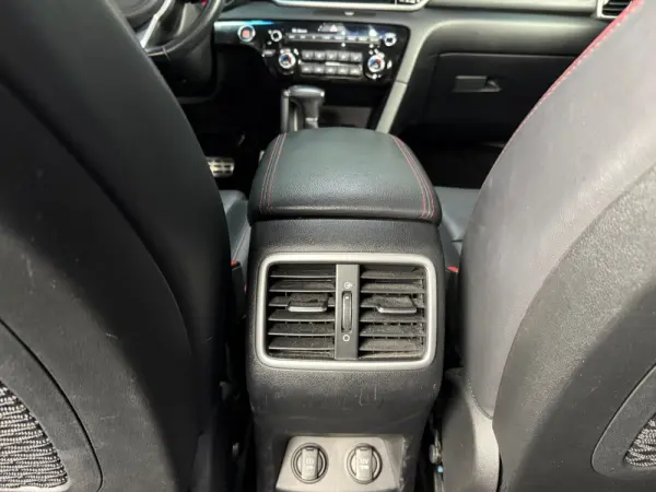 Kia Sportage 1.6 T-GDI GT Line 7DCT 17