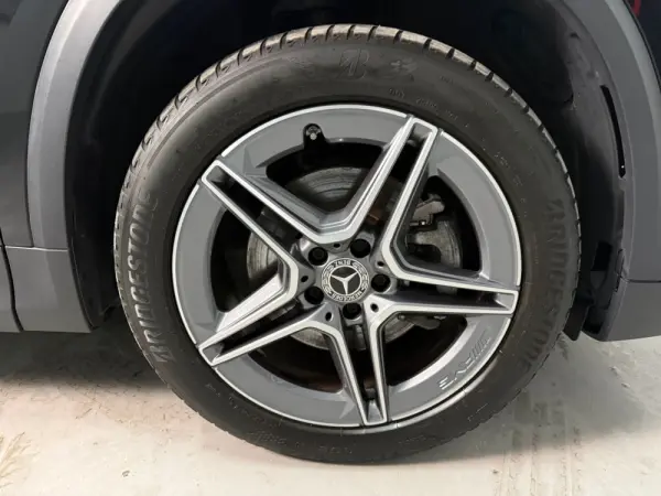 Mercedes-Benz GLA 250 e 8G-DCT AMG Line 25