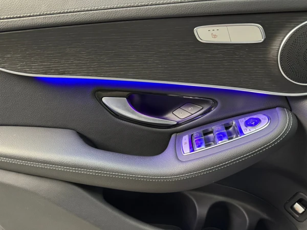 Mercedes-Benz GLC 300 de 4Matic 13