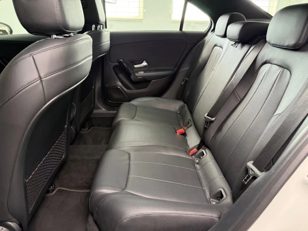 Mercedes-Benz A 180 Limousine A 180 Limousine 15