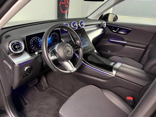 Mercedes-Benz GLC 300 de 4Matic 15