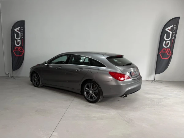 Mercedes-Benz CLA 220 d Shooting Brake Urban 4