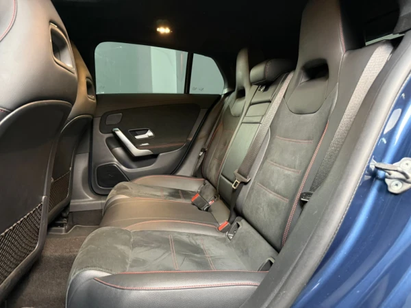 Mercedes-Benz CLA 250 e Shooting Brake AMG Line 16