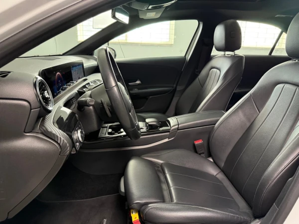 Mercedes-Benz A 180 Limousine A 180 Limousine 14