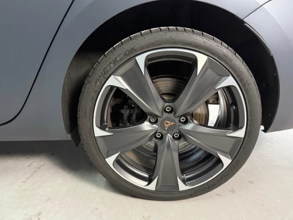 Cupra Leon ST 1.4 E-Hibrid VZ DSG 23