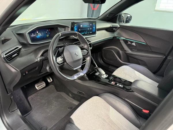 Peugeot e-2008 GT Line 15