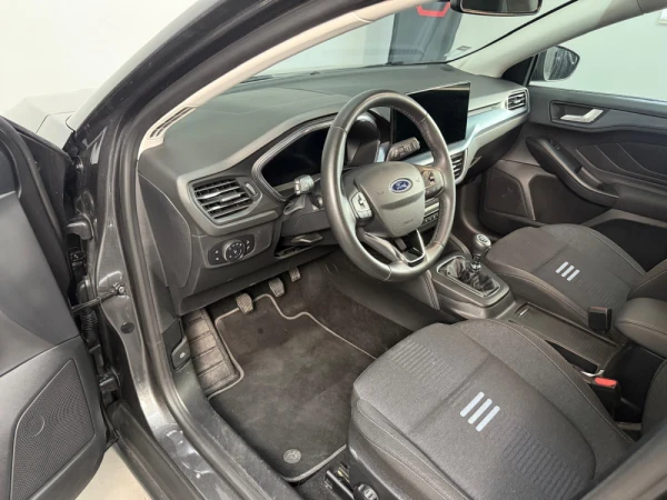 Ford Focus Ecoboost Hybrid 13