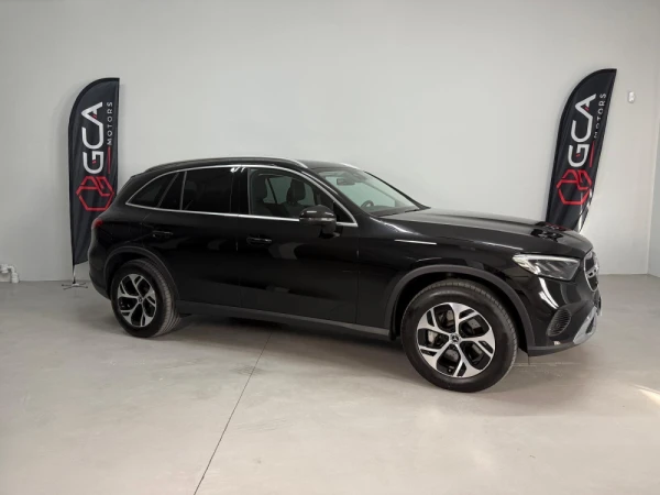 Mercedes-Benz GLC 300 de 4Matic 2