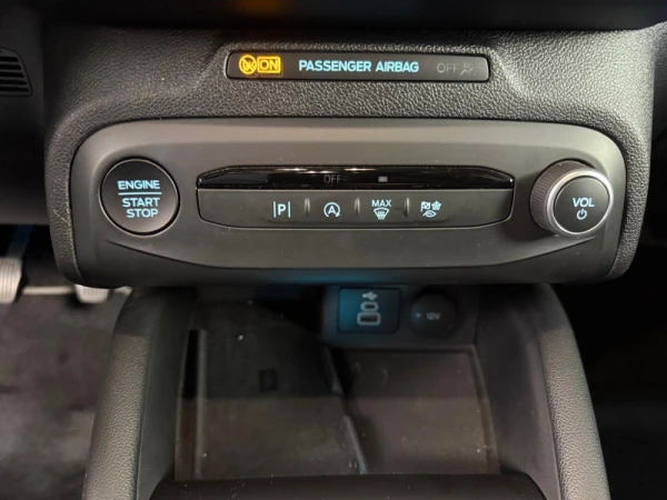 Ford Focus Ecoboost Hybrid 8