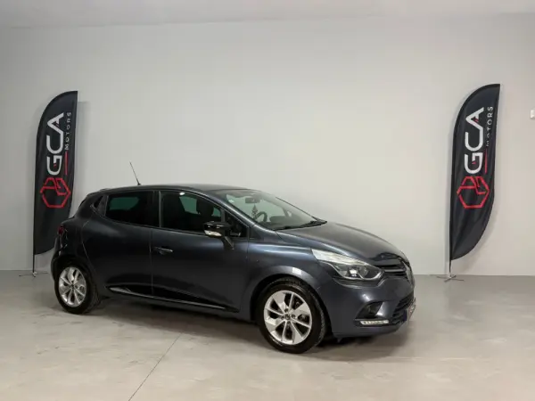 Renault Clio 0.9 TCE Limited 2