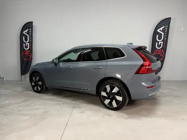 Volvo XC 60 2.0 T8 PHEV Plus Bright AWD 3